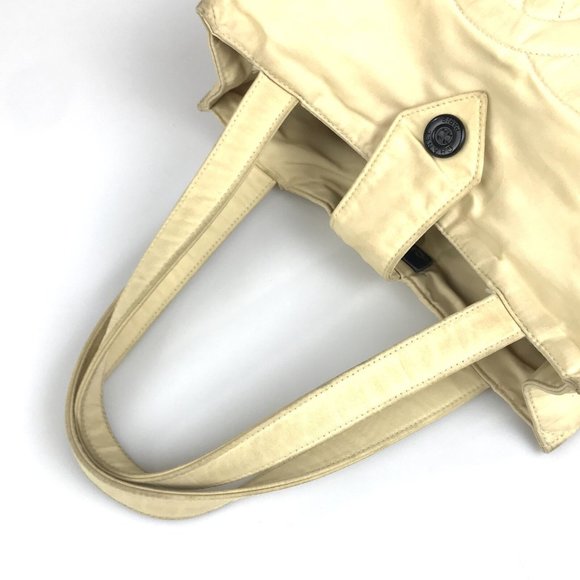 CHANEL HANDBAG NYLON CC Stich - Picture 6 of 16